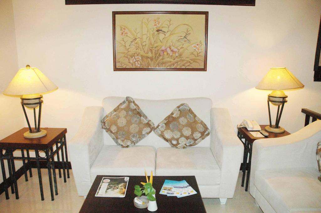 Equator Hotel Surabaia Quarto foto